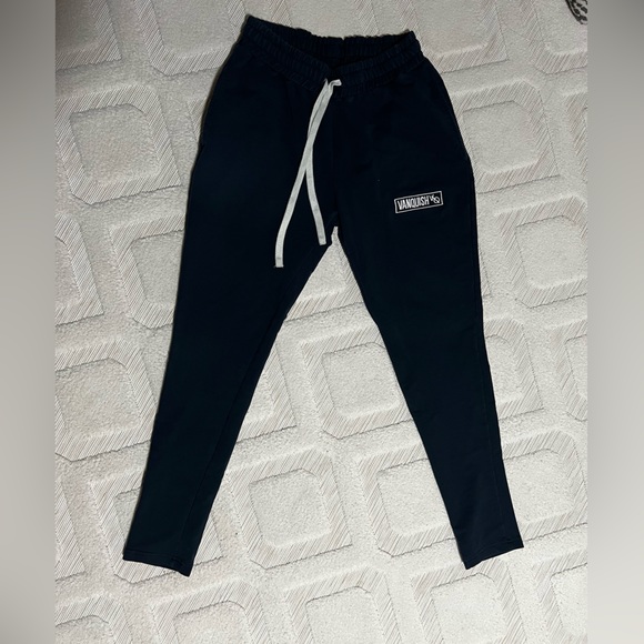 VANQUISH JOGGERS PANTS - Picture 1 of 3